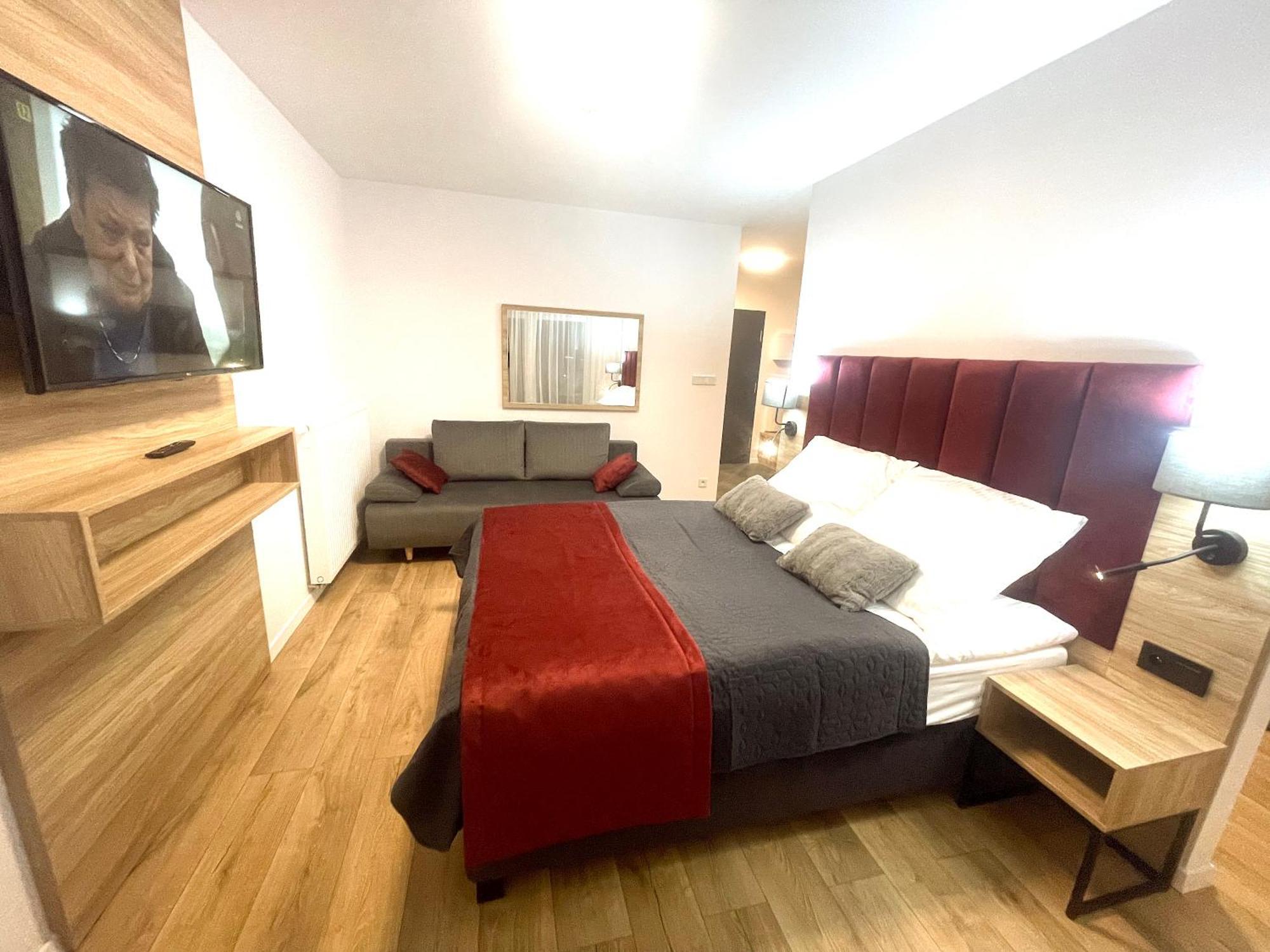 Apartment Premium Atal City Square-Free Parking Space In The Garage Wroclaw Dış mekan fotoğraf